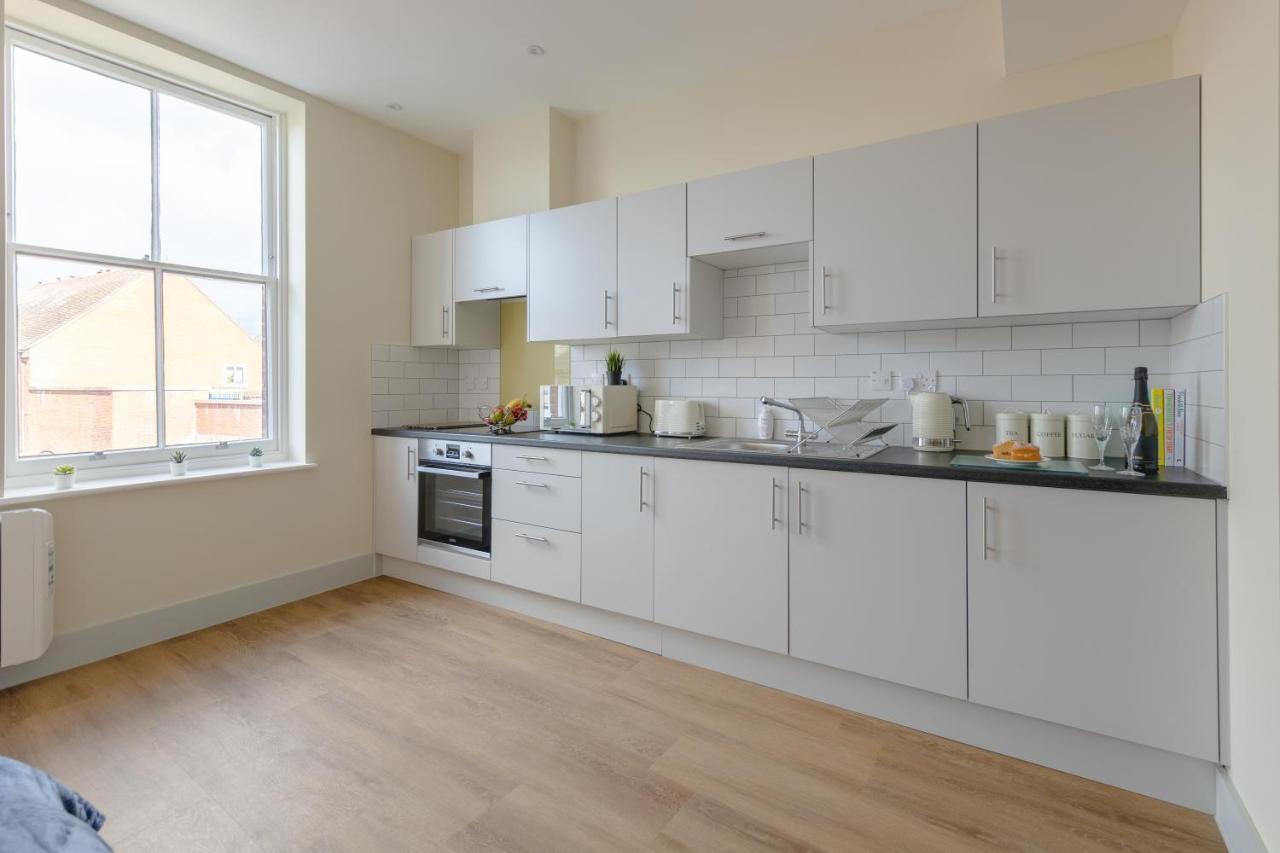 Hereford City Centre - Apartment 7, Isabella House - Modern Apartment In The Heart Of The City - Sleeps 2 Guests - Hosted By Rentmyhouse ภายนอก รูปภาพ