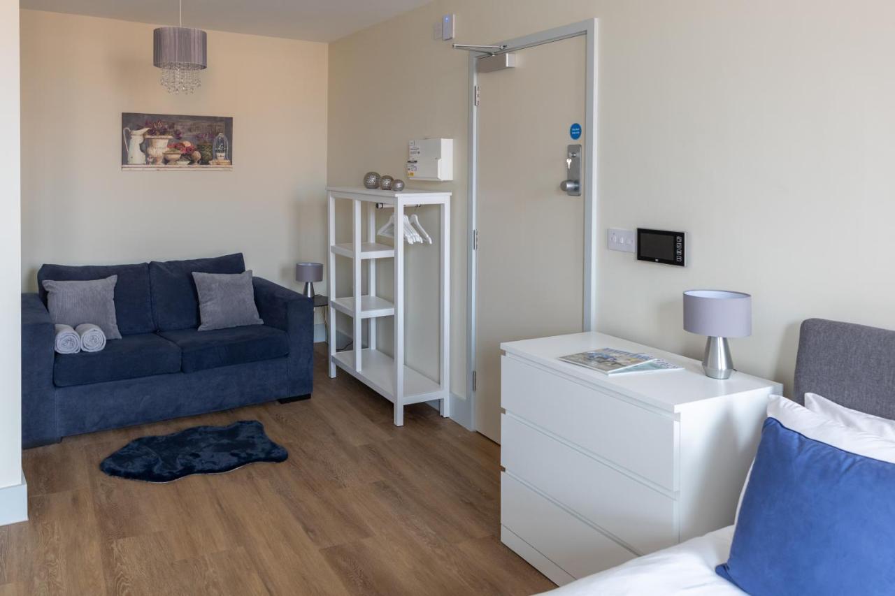 Hereford City Centre - Apartment 7, Isabella House - Modern Apartment In The Heart Of The City - Sleeps 2 Guests - Hosted By Rentmyhouse ภายนอก รูปภาพ